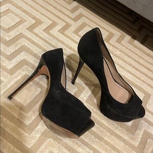 Black platform stiletto heel